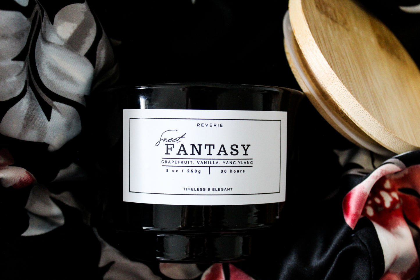 Luxury Scented Soy Wax Candle - Sweet Fantasy